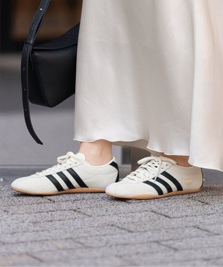 IENA「adidas originals/アディダス オリジナルス TOKYO W JI0182 JI0179」|スニーカー|