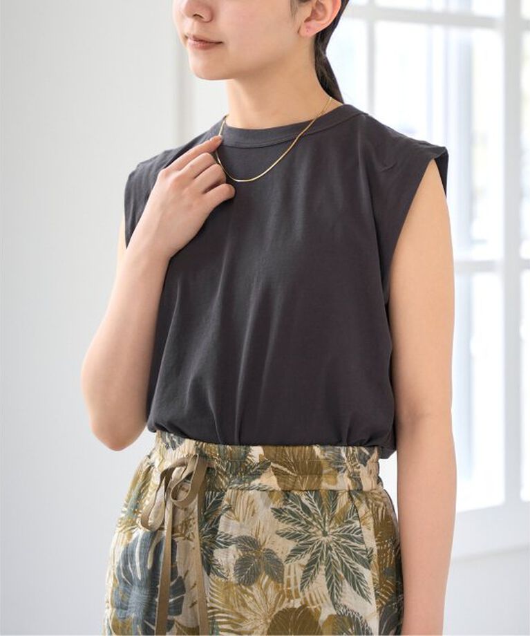 IENA「《予約》ATON/エイトン FRESCA SINGLE JERSEY ノースリーブ」|Tシャツ・カットソー|ブラック A