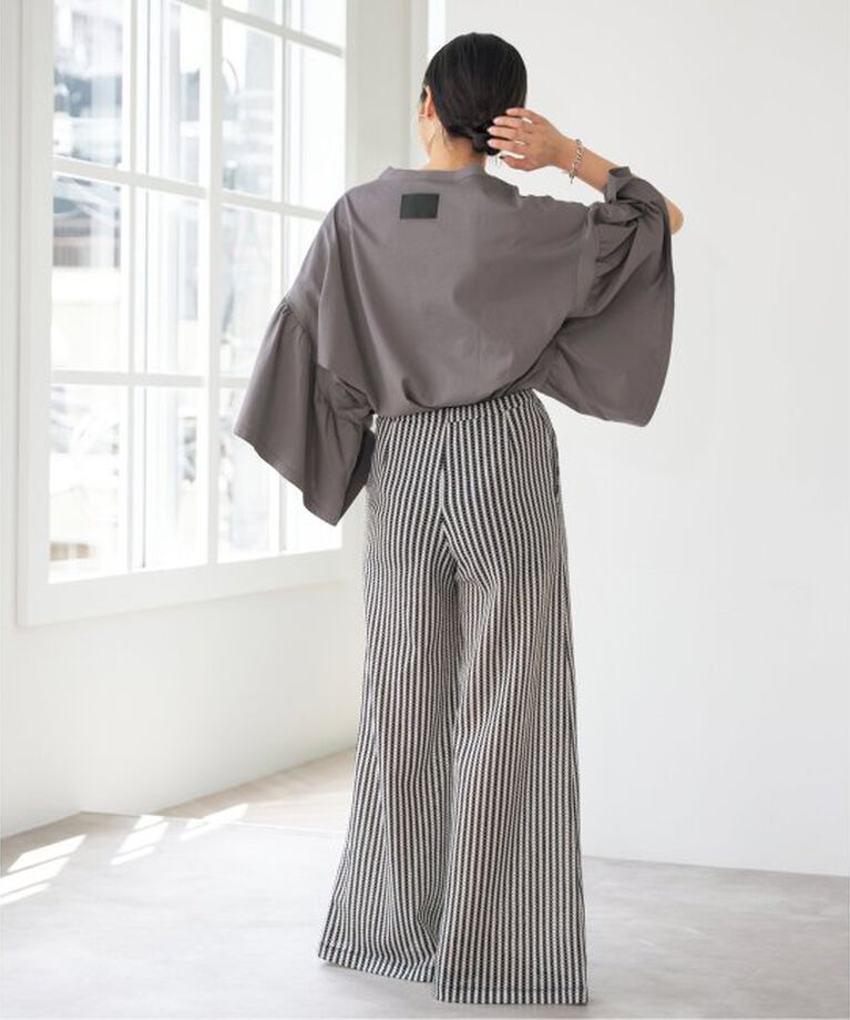 IENA「《予約》COGTHEBIGSMOKE/コグザビッグスモーク LAURA GATHERED SLV TOP」|Tシャツ・カットソー|