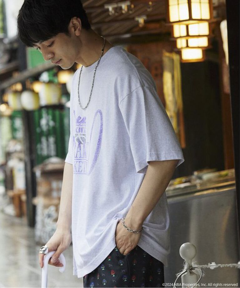 JOURNAL STANDARD relume「【Off The Court by NBA / オフ・ザ・コート バイ NBA】別注 プリントTシャツ」|Tシャツ・カットソー|