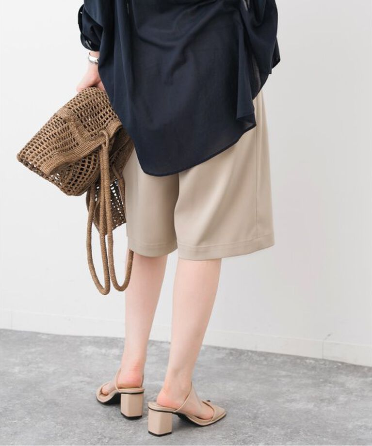 Spick and Span「サテンハーフパンツ」|スラックス|