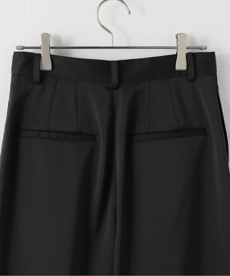 Spick and Span「サテンハーフパンツ」|スラックス|