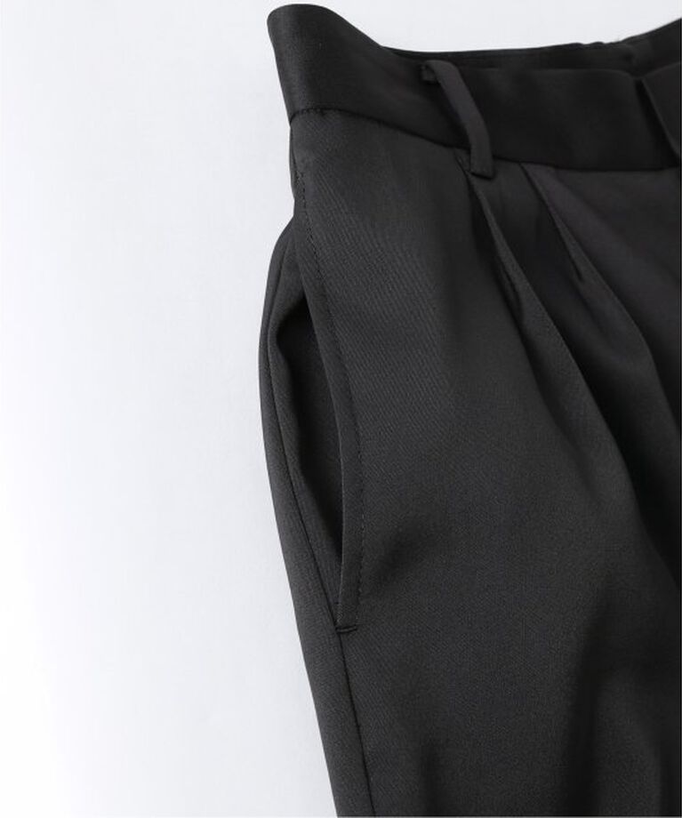Spick and Span「サテンハーフパンツ」|スラックス|