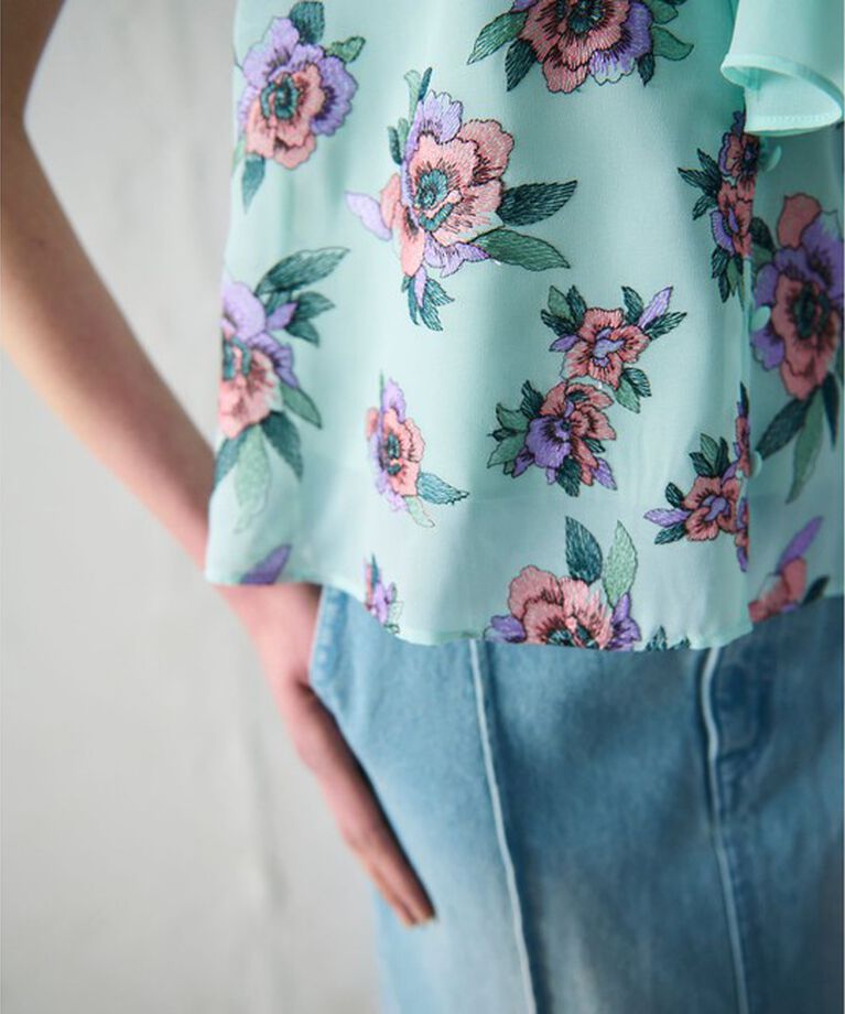 GRACE CONTINENTAL「エスニックフラワー刺繍トップ」|シャツ・ブラウス|