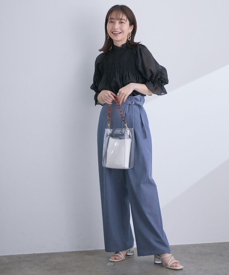 VIS「【高橋愛さんコラボ】上品な透け感で透明感をプラス。シアーブラウス」|シャツ・ブラウス|