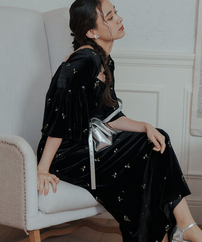  「【オケージョンドレス/結婚式】velour bell sleeve dress」|ドレス|