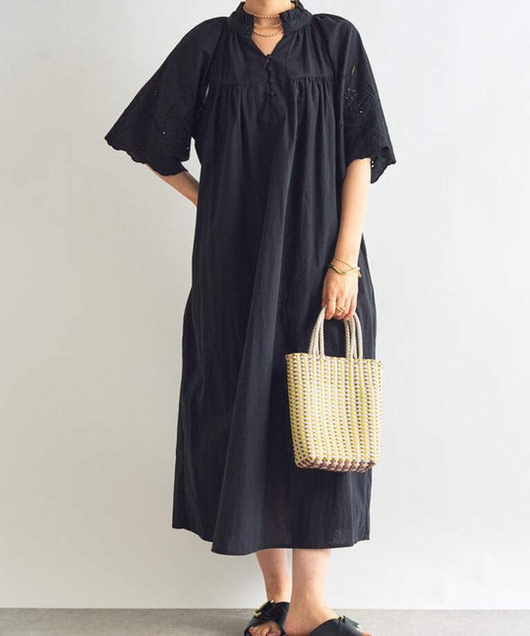  「《大人可愛い雰囲気に》袖刺繍ワンピース」|その他|ブラック