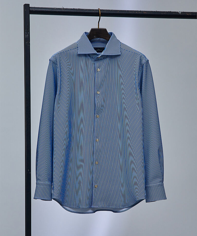 ABAHOUSE「【FLEX SHIRTS / Dry Moment使用】ナロウストライプ シャツ」|シャツ・ブラウス|ブルー