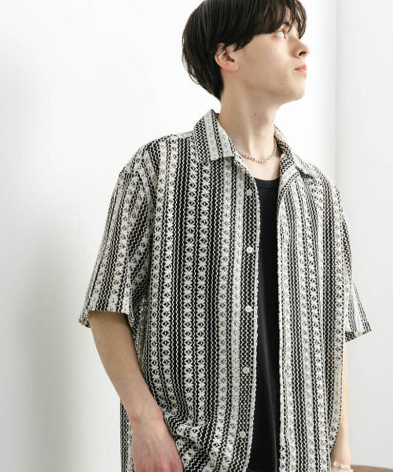 SENSE OF PLACE by URBAN RESEARCH「SENSE OF PLACE 『ユニセックス』アソートレースオープンカラーショートスリーブシャツ」|シャツ・ブラウス|