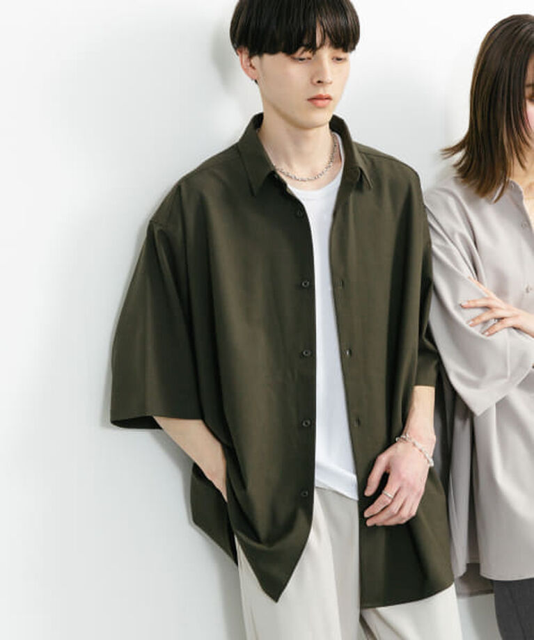 SENSE OF PLACE by URBAN RESEARCH「SENSE OF PLACE 『ユニセックス』『イージーケア』エクストラルーズショートスリーブシャツ」|シャツ・ブラウス|GREEN