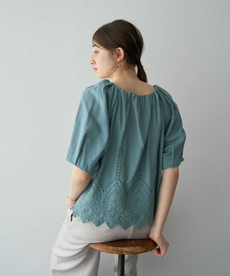 YECCA VECCA「アイレット刺繍タックスリーブブラウス」|シャツ・ブラウス|