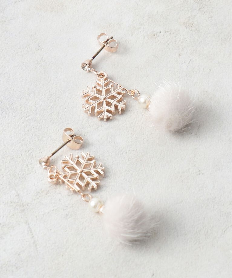 grove「雪の結晶モチーフフロッキーピアス」|ピアス|ｱｲﾎﾞﾘｰ(004)