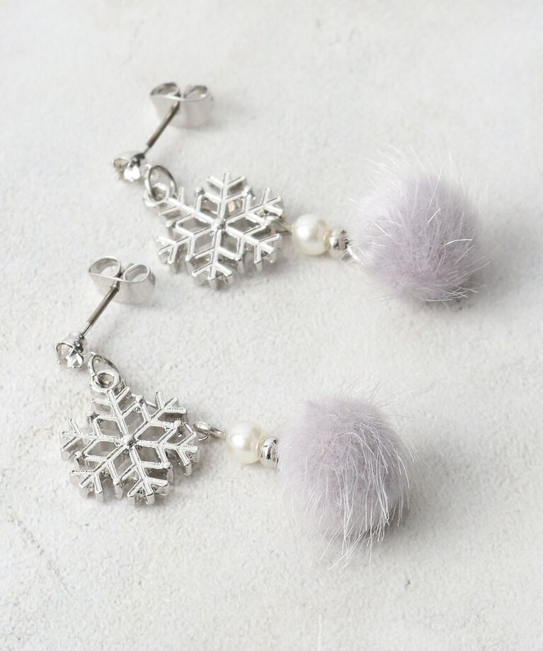 grove「雪の結晶モチーフフロッキーピアス」|ピアス|