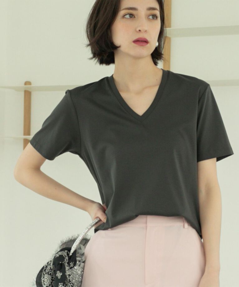OPAQUE.CLIP「《5色展開/SS-LLサイズ》VネックベーシックTシャツ【接触冷感/洗濯機洗い可】」|Tシャツ・カットソー|
