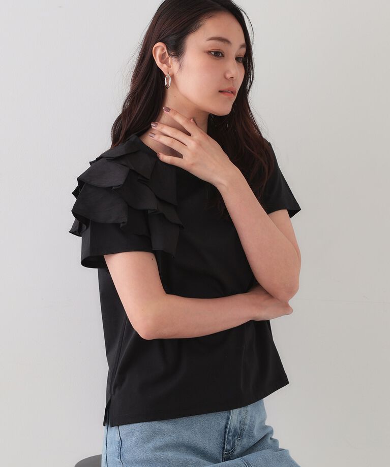 OPAQUE.CLIP「ショルダーフリルドッキングカットソー【UV/接触冷感/洗濯機洗い可】」|Tシャツ・カットソー|ブラック(019)