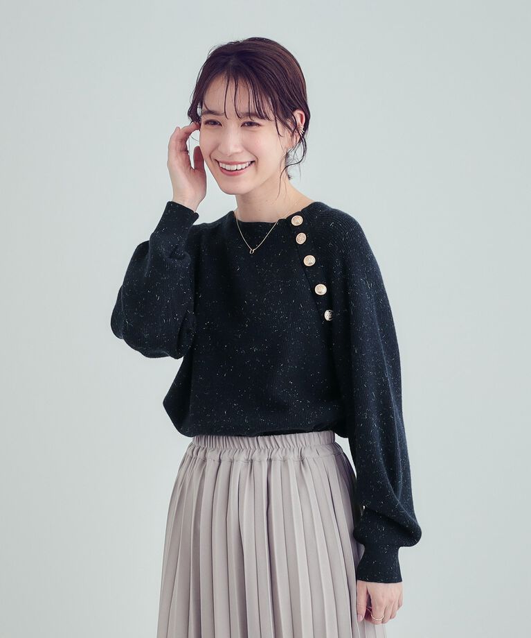 SHOO･LA･RUE「【S-LL/洗える】きらっとラメが華やか 肩金ボタンニット」|ニット・セーター|