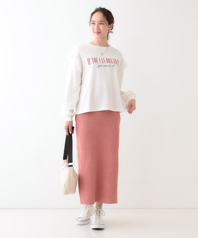 SHOO･LA･RUE「【S-LL/洗える】ショルダーフリルが目を惹く ロゴプリントロンT」|Tシャツ・カットソー|