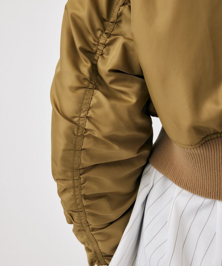 MOUSSY「VOLUME CROPPED MA-1」|ブルゾン・スタジャン|