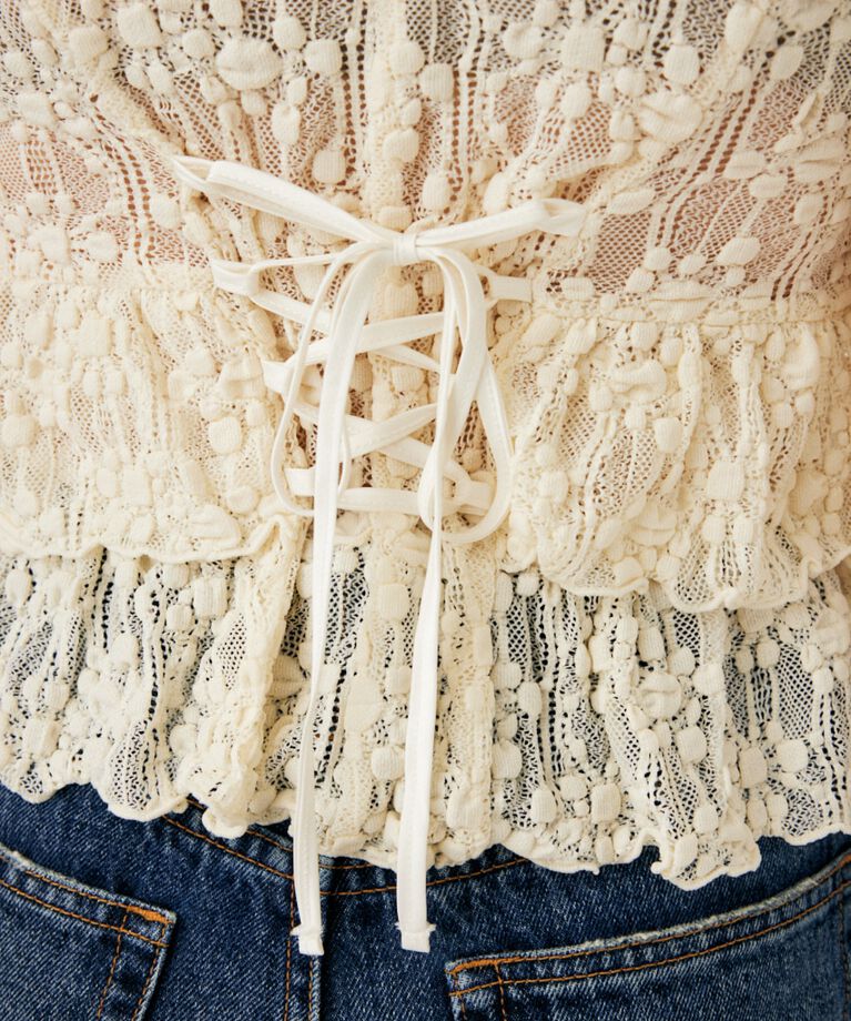 MOUSSY「RUFFLE LACY CUT ブラウス」|Tシャツ・カットソー|