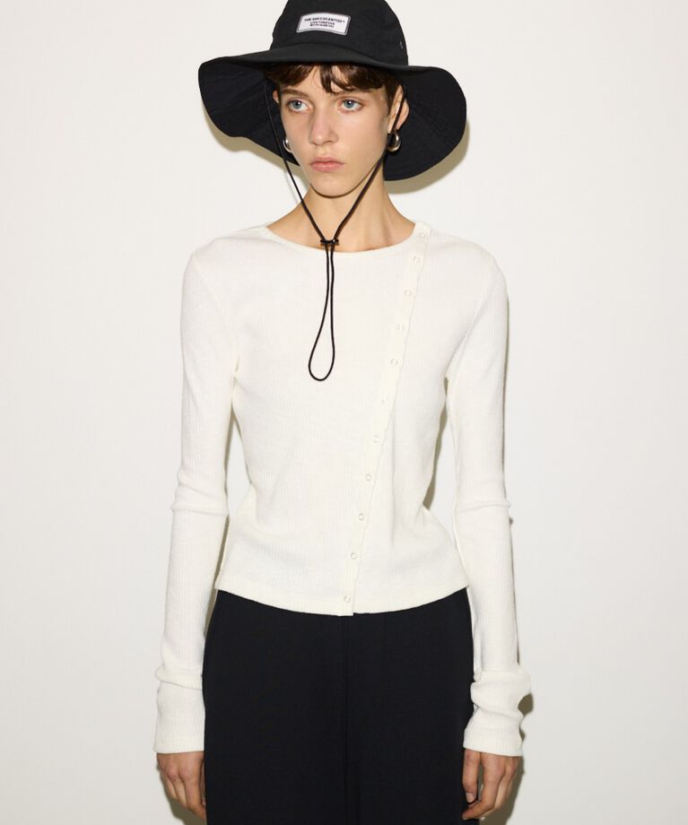 SLY「SLANT BUTTON L／S トップス」|Tシャツ・カットソー|