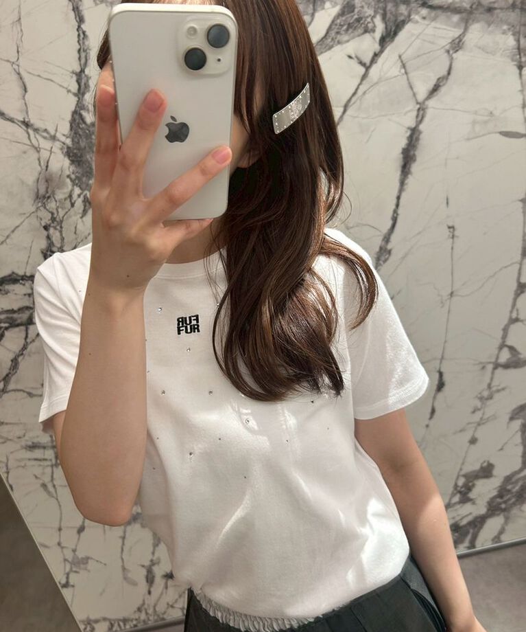 FURFUR「【WEB限定】ビジュー付きロゴ刺繍Tシャツ」|Tシャツ・カットソー|