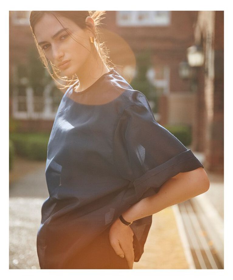 Demi-Luxe BEAMS 「AK+1 / シアーオーガンジー ブラウス」|シャツ・ブラウス|NAVY