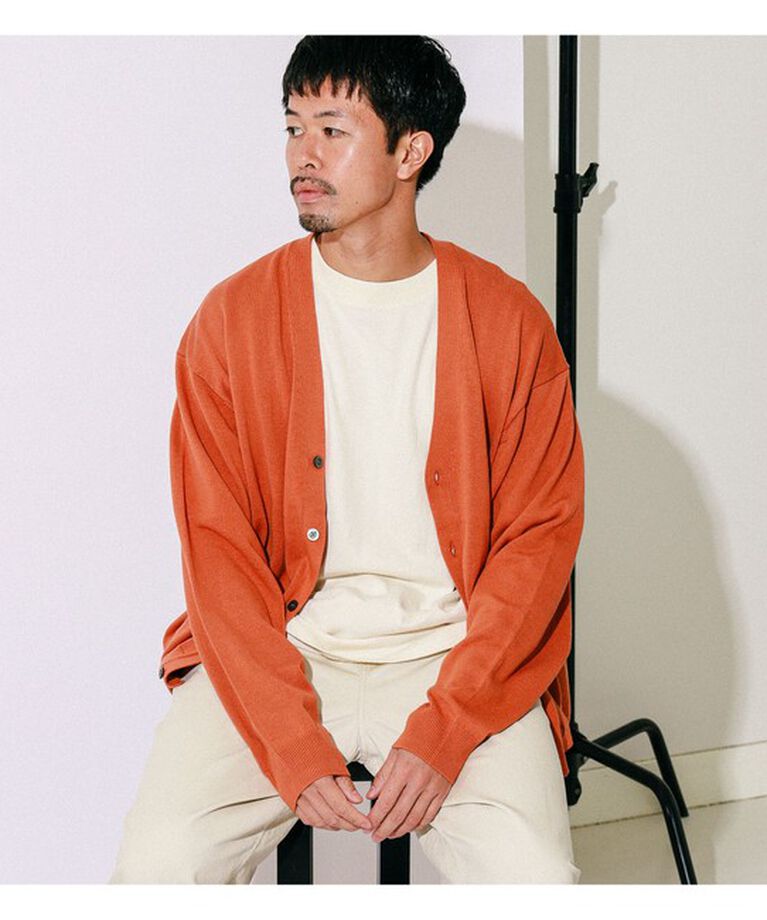 BEAMS「リラックス ソリッド カーディガン」|ニット・セーター|