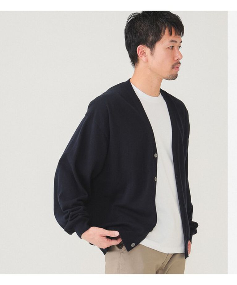 BEAMS「リラックス ソリッド カーディガン」|ニット・セーター|