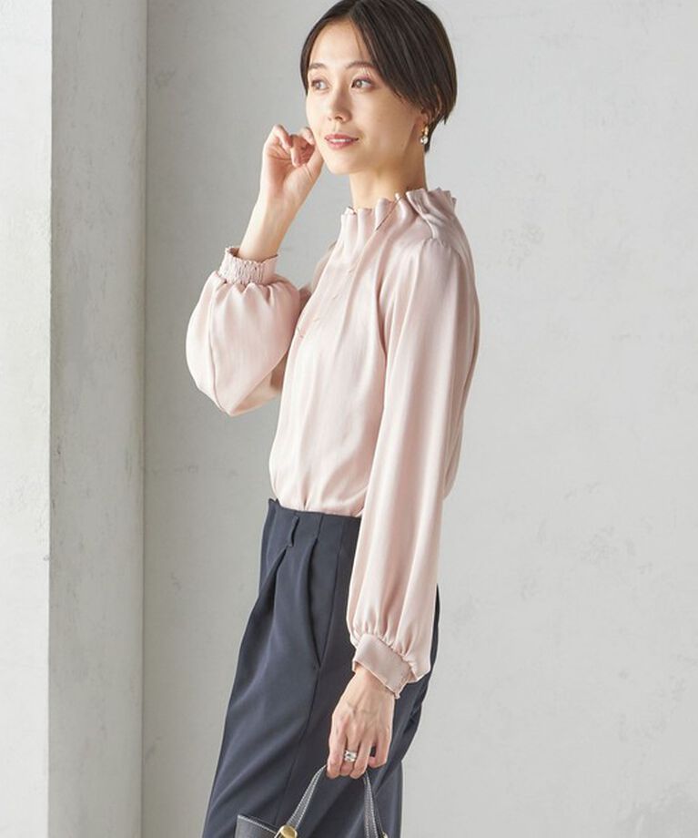SHIPS for women「〈手洗い可能〉ヴィンテージ サテン ネック ギャザー ブラウス」|シャツ・ブラウス|