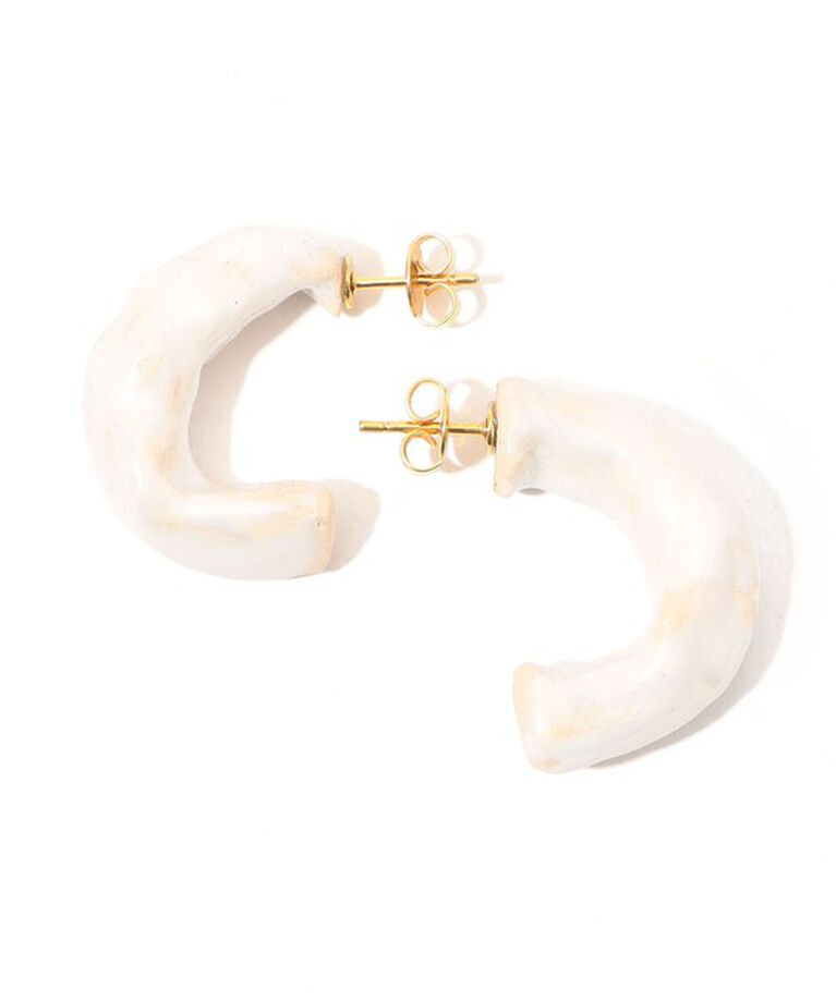 TOMORROWLAND GOODS「LEVENS PIEDRA HOOPS ピアス」|ピアス|11 ホワイト