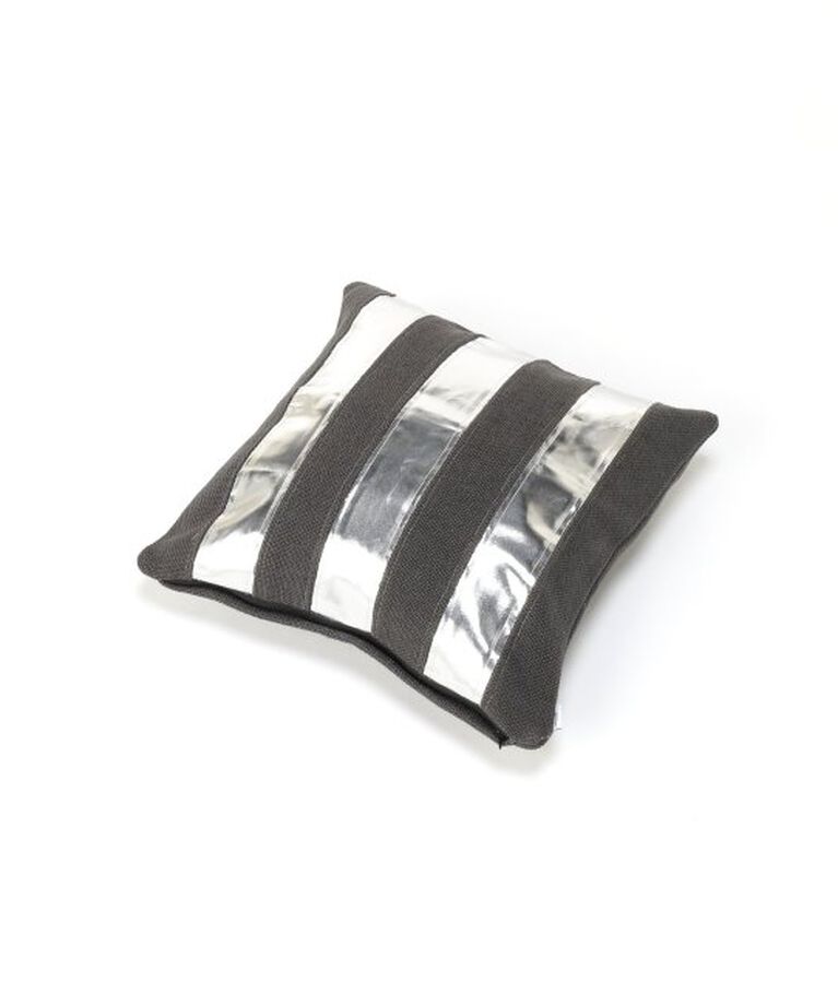 journal standard Furniture「METALLIC STRIPE CUSHION　クッションカバー 45cm」|クッション・クッションカバー|