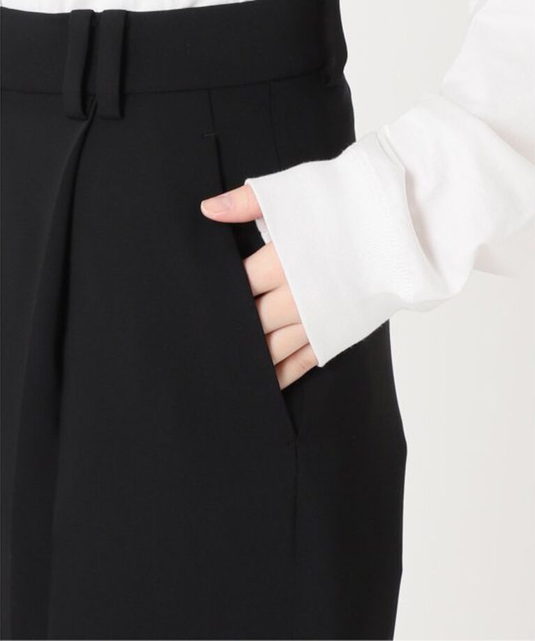 Spick and Span「ストレッチタックストレートパンツ」|スラックス|