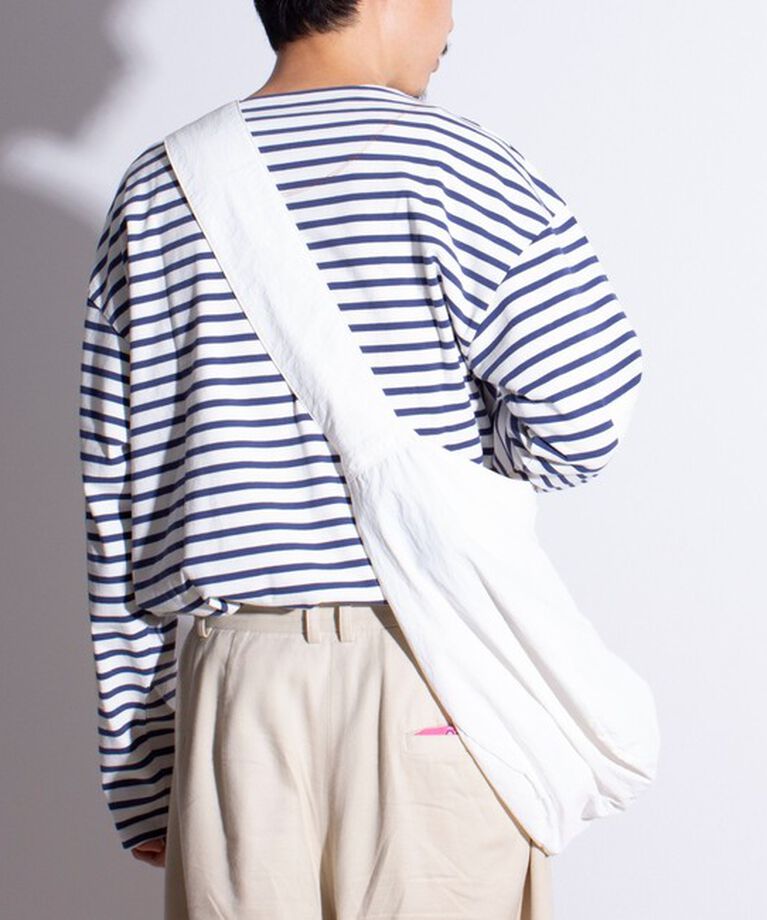 GLOSTER「【UNIVERSAL OVERALL】ウィンクルナイロン ニュースペーパーバッグ ショルダー 30L」|ショルダー・メッセンジャー|