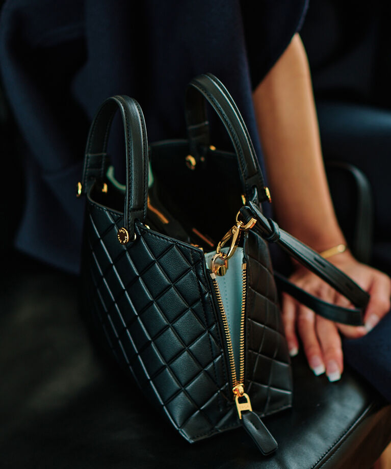E'POR「【新色追加】【E'POR】 Y BAG Mini【雑誌掲載】」|ハンドバッグ|