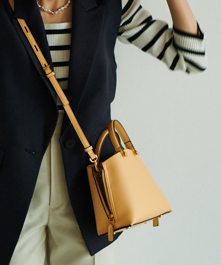 E'POR「【新色追加】【E'POR】 Y BAG Mini【雑誌掲載】」|ハンドバッグ|オレンジ(70)