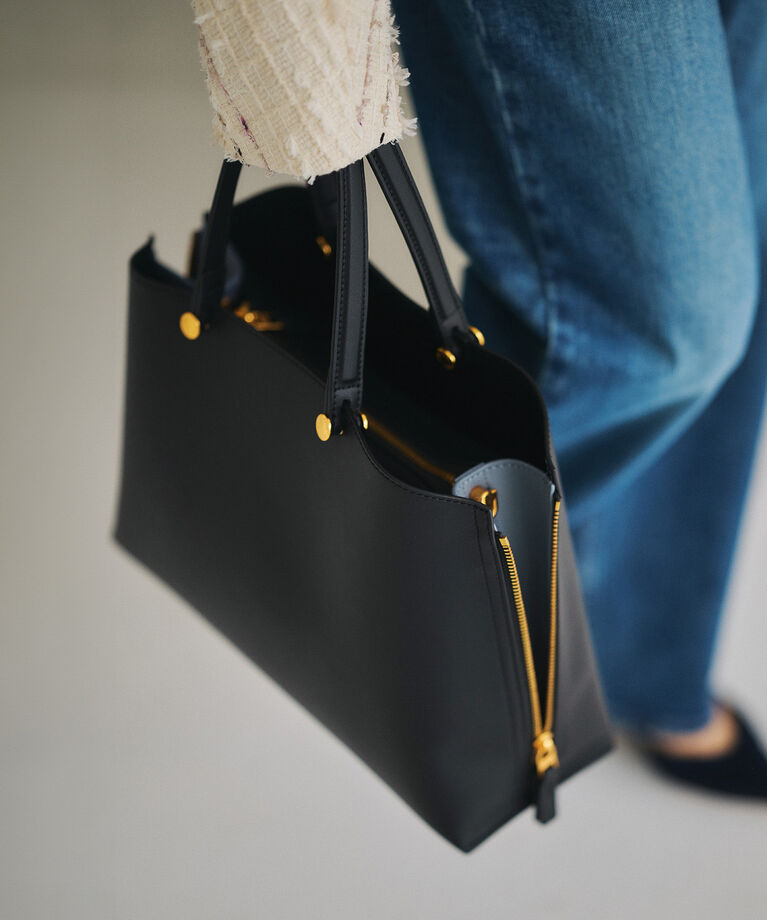 E'POR「【E'POR】Y BAG Medium【25SS】」|ハンドバッグ|クロメイン