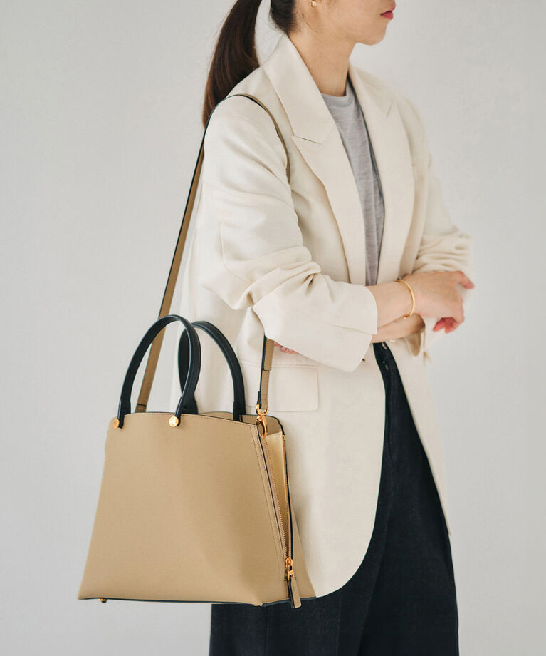 E'POR「【E'POR】Y BAG Medium【25SS】」|ハンドバッグ|ベージュ