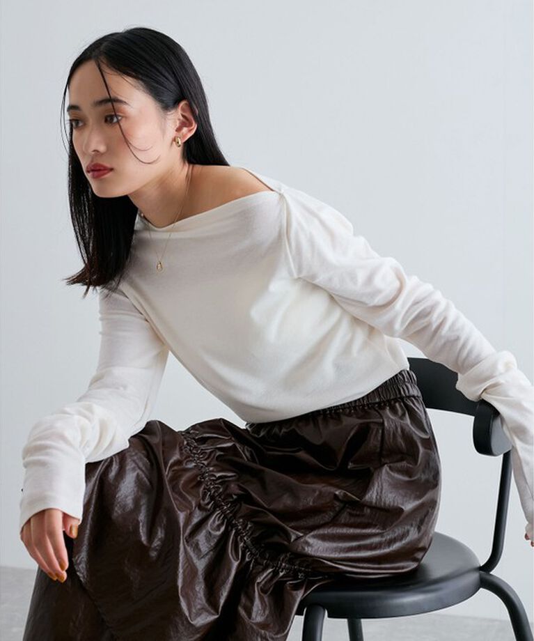 VIS「【洗える】ドレープオフショルダーロングTシャツ」|Tシャツ・カットソー|