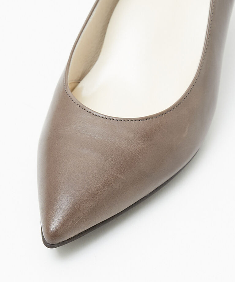 AU BANNISTER「【Fit in PUMPS】プレーンパンプス」|パンプス|