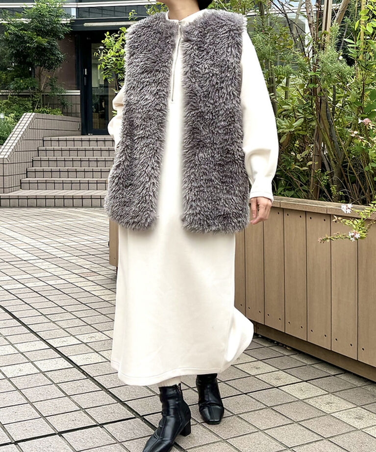 abahouse mavie「フェイクファーベスト」|その他|