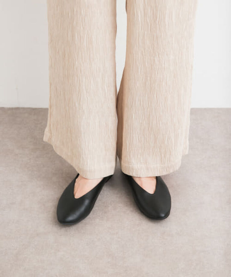 URBAN RESEARCH DOORS「DOORS Vカットパンプス」|パンプス|