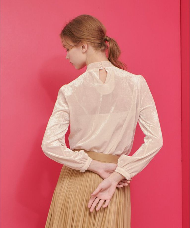 LOULOU WILLOUGHBY「【LOULOU WILLOUGHBY】シアーベロアリボンプルオーバー」|Tシャツ・カットソー|