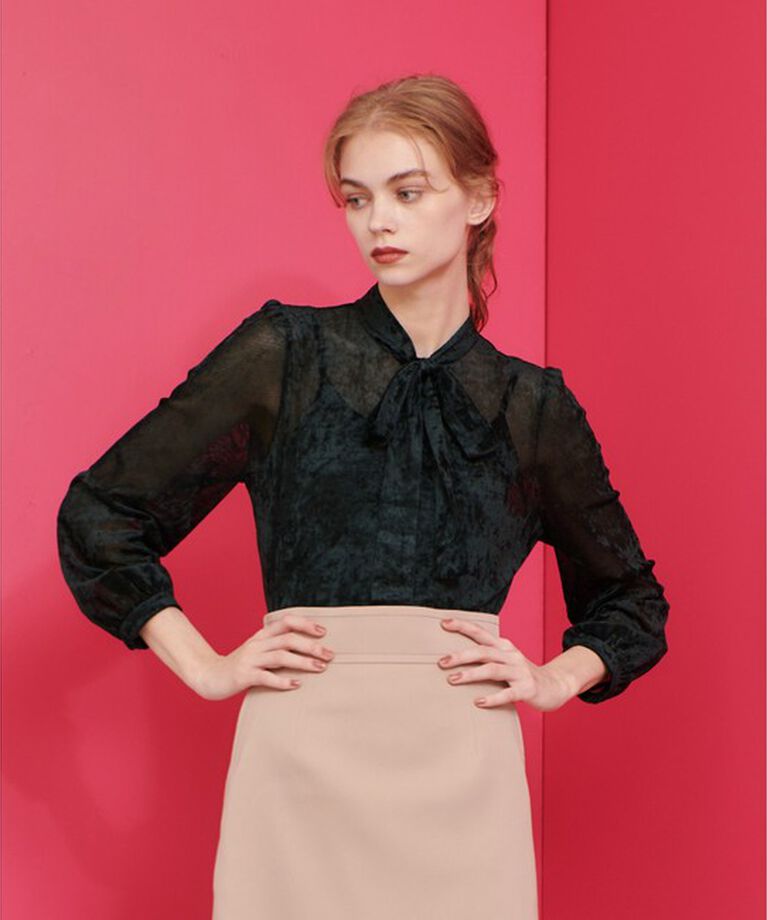 LOULOU WILLOUGHBY「【LOULOU WILLOUGHBY】シアーベロアリボンプルオーバー」|Tシャツ・カットソー|