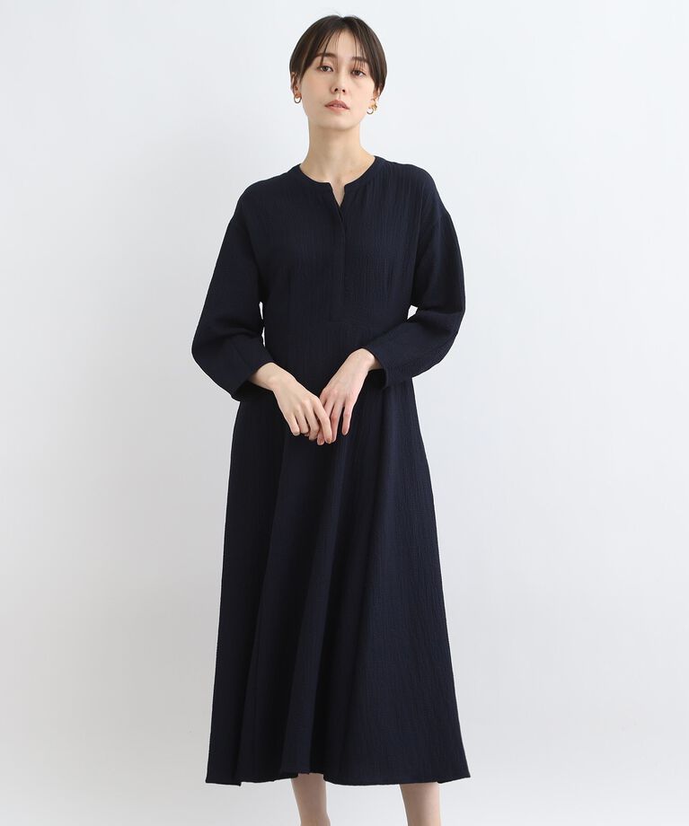 INDIVI「【洗える／SETUP可能／後ろゴム】フィット＆フレアワンピース」|ワンピース|ネイビー(094)