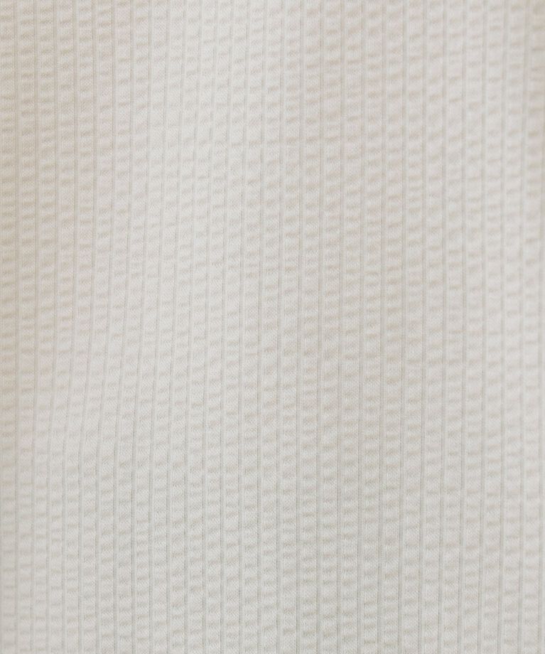 INDIVI「【洗える／体型カバー】凹凸素材フレアデザイントップス」|Tシャツ・カットソー|