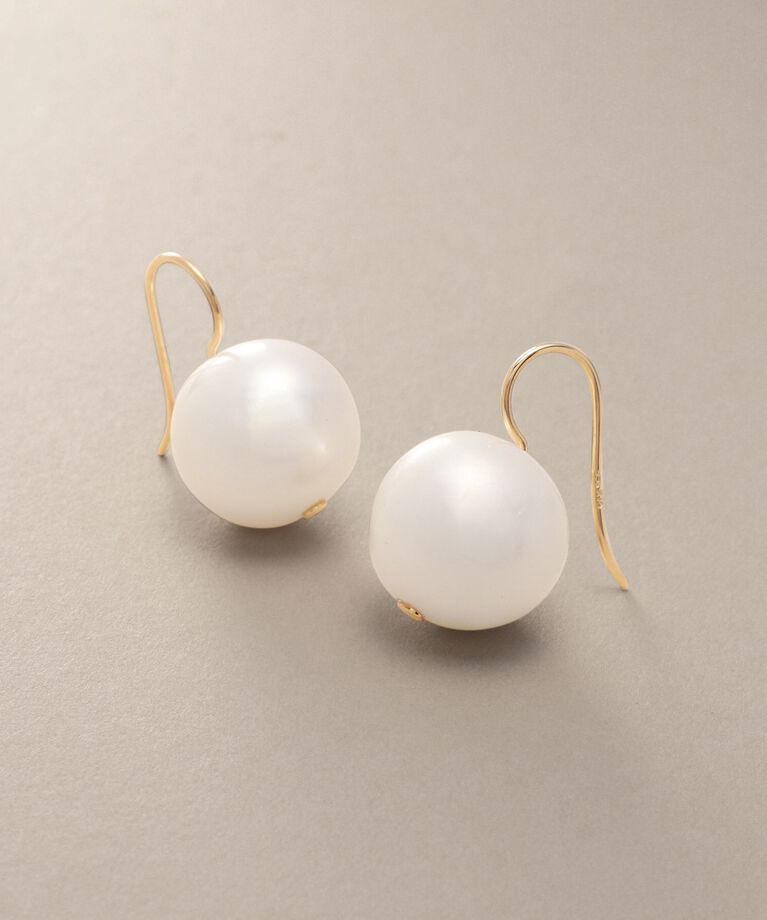 COCOSHNIK「K10プランプパール フックピアス」|ピアス|