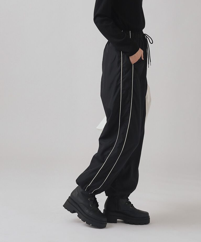SHOO･LA･RUE「ゆるっとこなれ見え サイドライン入りナイロンパンツ」|その他|