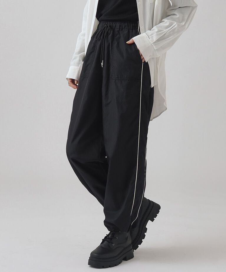 SHOO･LA･RUE「ゆるっとこなれ見え サイドライン入りナイロンパンツ」|その他|ブラック(019)