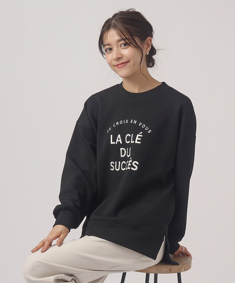 SHOO･LA･RUE「優しい着心地　もちさら 大人のロゴ刺繍トップス」|Tシャツ・カットソー|ブラック(019)