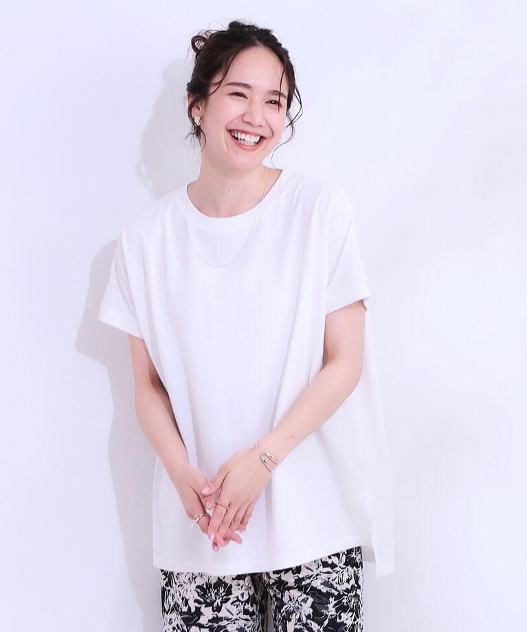 SHOO･LA･RUE「【洗える/S-LL/ひんやり/UV】汗をかいても気になりにくい スリットトップス」|Tシャツ・カットソー|